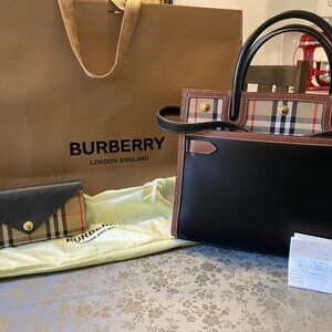 Burberry purse and wallet